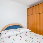 Cozy In With Wifi 아파트 Stara Baška