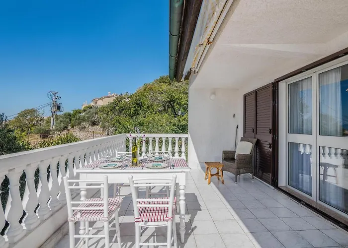 1 Bedroom In * Stara Baska